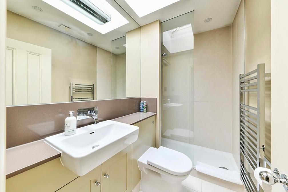 Fairway Hosting - No 7 * Londra